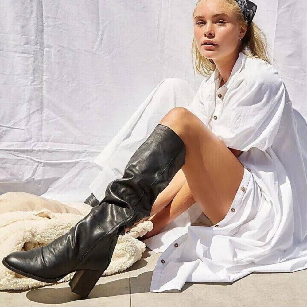 Free People Black Rounded Toe Leather Elle Slouch Tall Boots 9.5